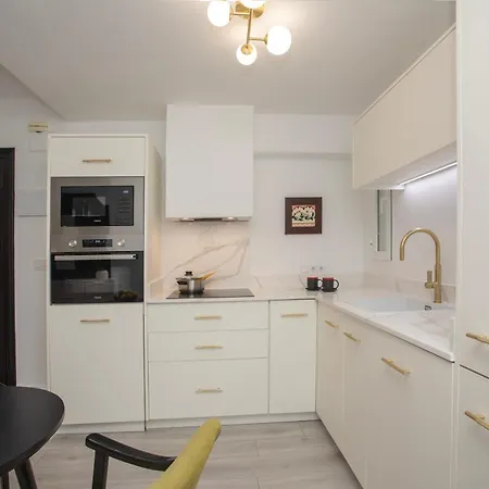 Singularstays Apartment