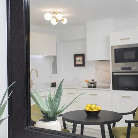 Apartment Singularstays Quart De Poblet