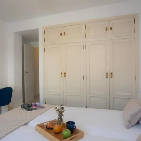 Singularstays Apartment *