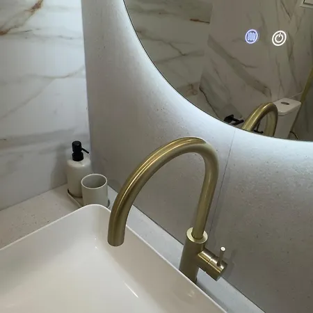 Singularstays Apartment