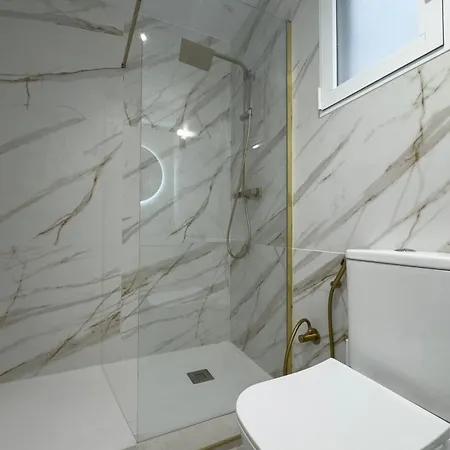 Singularstays Apartment *